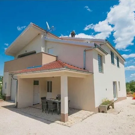Matia I With Pool Apartament Novak